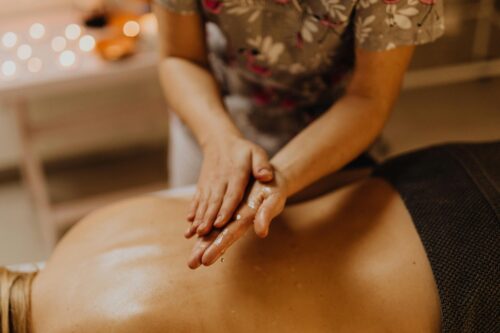 Leczniczy rytuał aplikowania olejków terapeutycznych AromaTOUCH PLUS 27.06.2026
